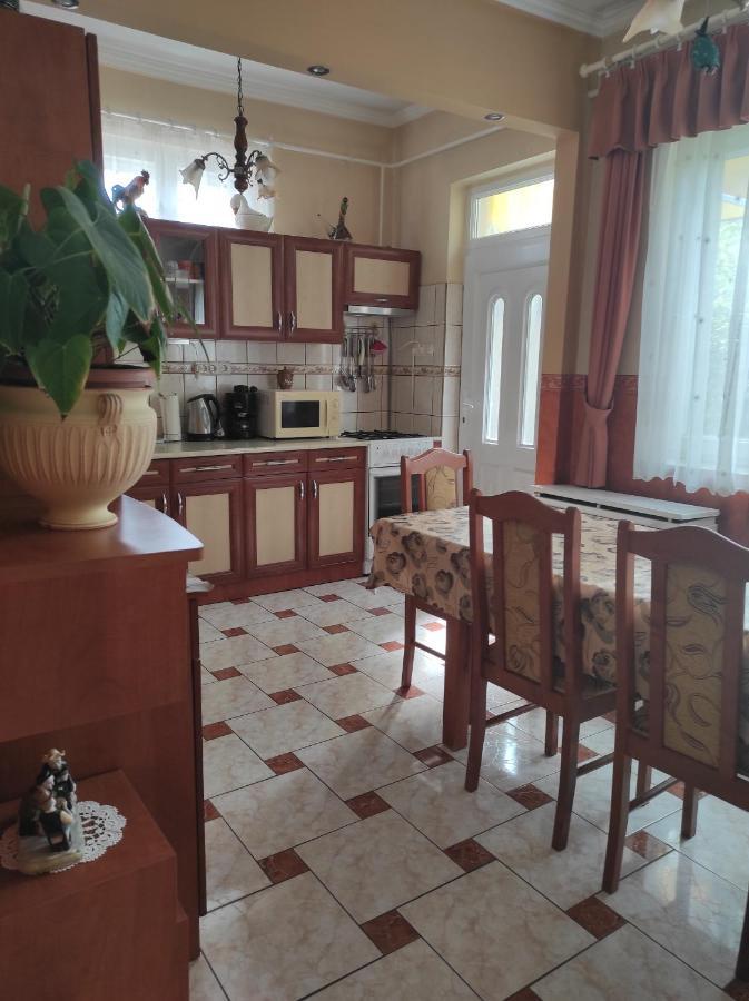 Kovacs Vendeghaz Apartment Hajduszoboszlo Luaran gambar